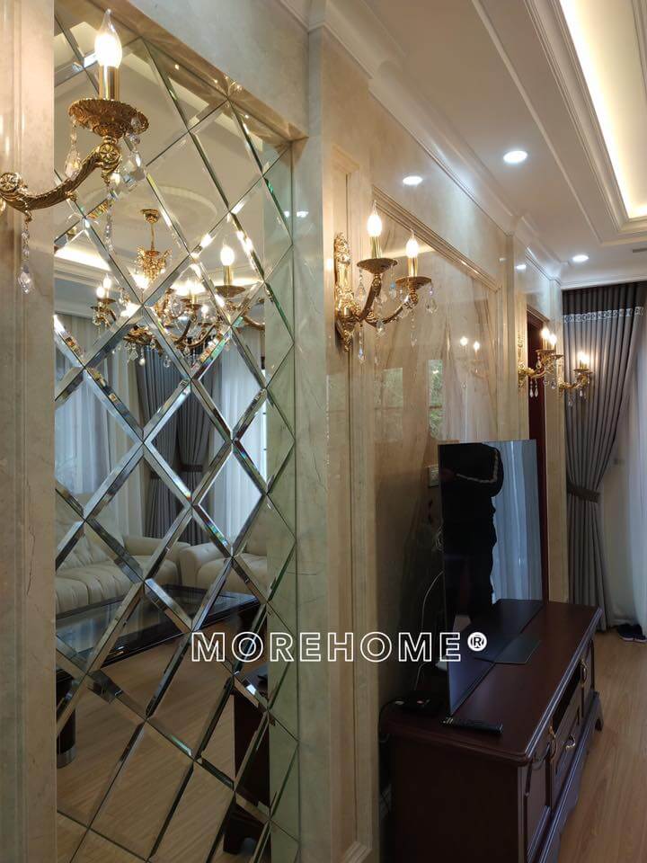 Gương ghép ô mài vát cạnh cho không gian phòng khách thu hút hơn Gương ghép ô trang trí